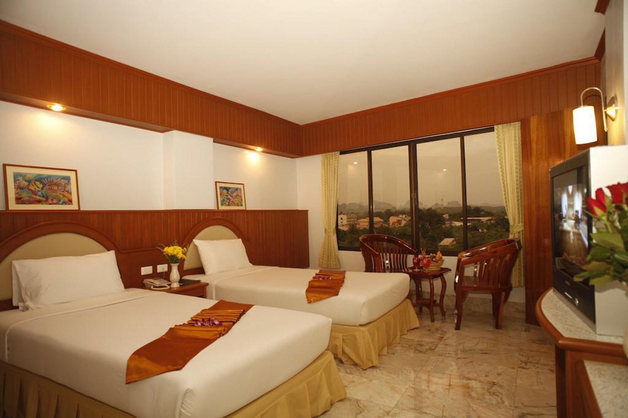 Boon Siam Hotel Krabi Bagian luar foto