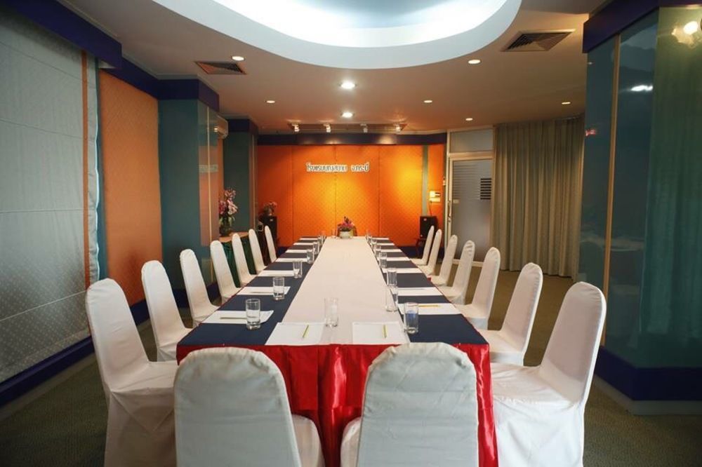 Boon Siam Hotel Krabi Bagian luar foto